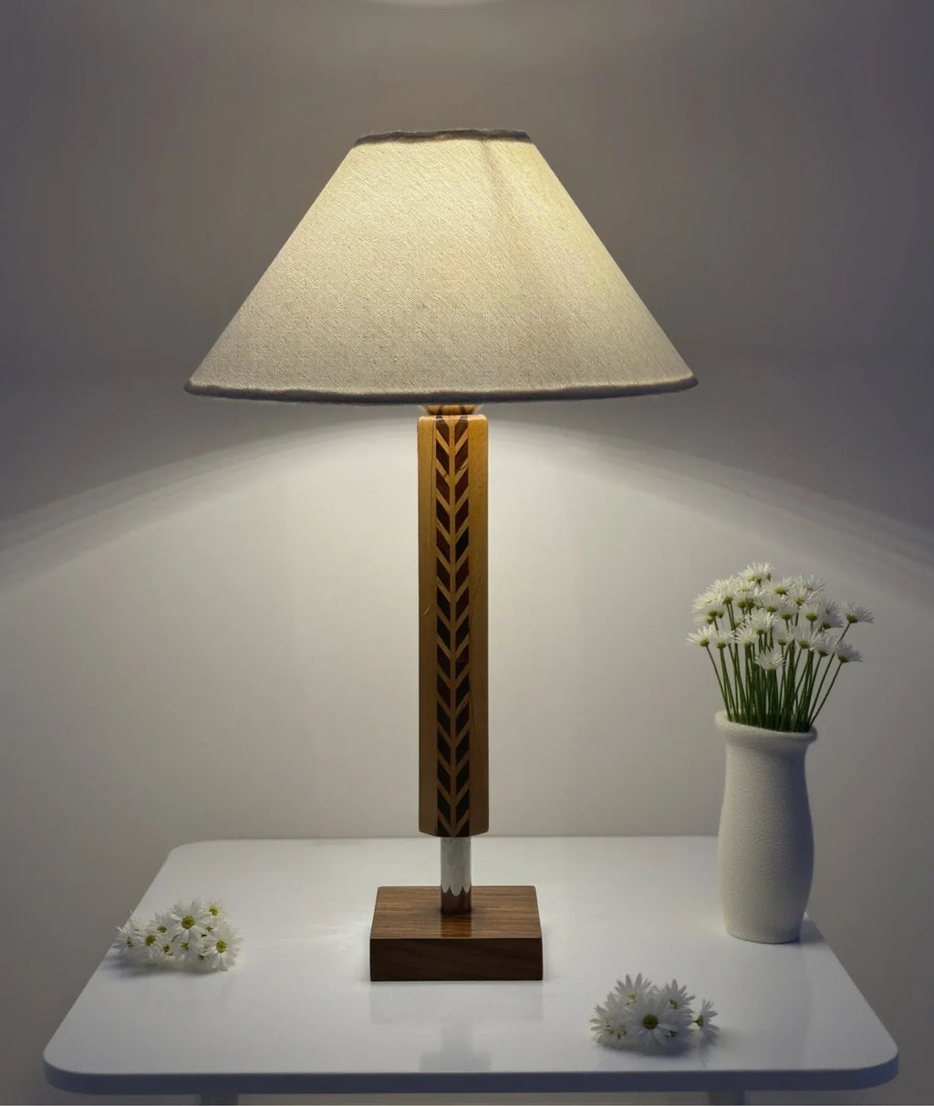 OctaGlow Table Lamp